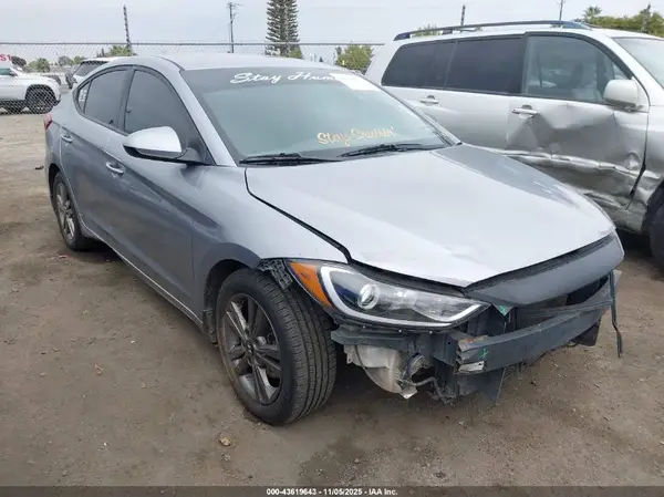 5NPD84LF8HH071754 2017 HYUNDAI ELANTRA - Image 1