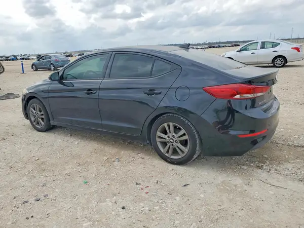 5NPD84LF8HH072869 2017 HYUNDAI ELANTRA - Image 2