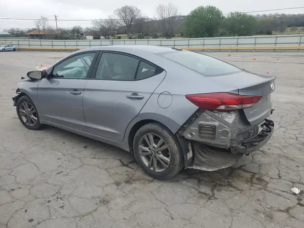 5NPD84LF8HH079238 2017 HYUNDAI ELANTRA - Image 2
