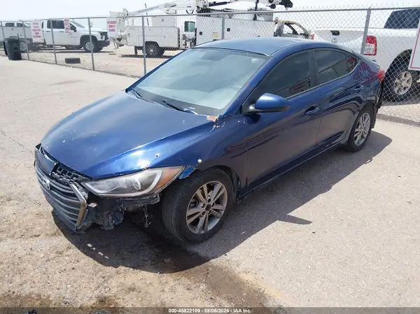 5NPD84LF8HH080485 2017 HYUNDAI ELANTRA - Image 2