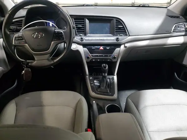 5NPD84LF8HH081166 2017 HYUNDAI ELANTRA - Image 8