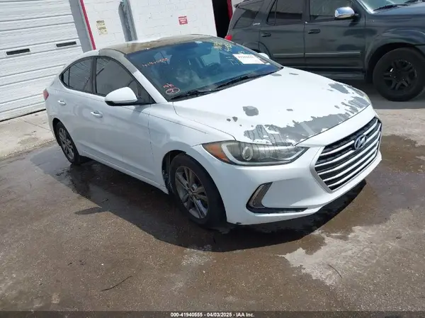 5NPD84LF8HH081989 2017 HYUNDAI ELANTRA - Image 1
