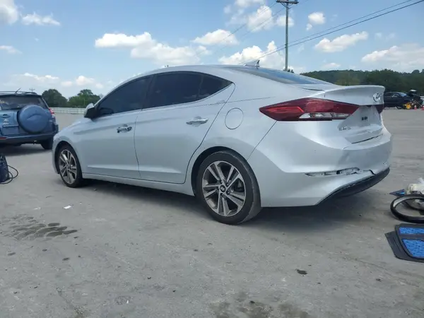 5NPD84LF8HH084018 2017 HYUNDAI ELANTRA - Image 2