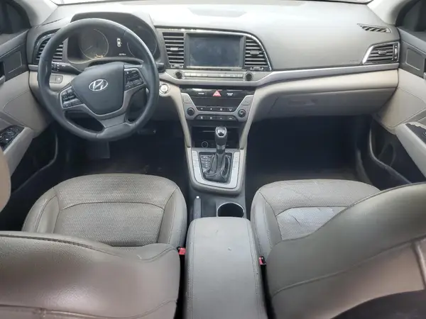 5NPD84LF8HH084018 2017 HYUNDAI ELANTRA - Image 8