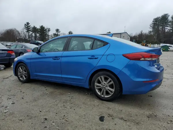5NPD84LF8HH087131 2017 HYUNDAI ELANTRA - Image 2