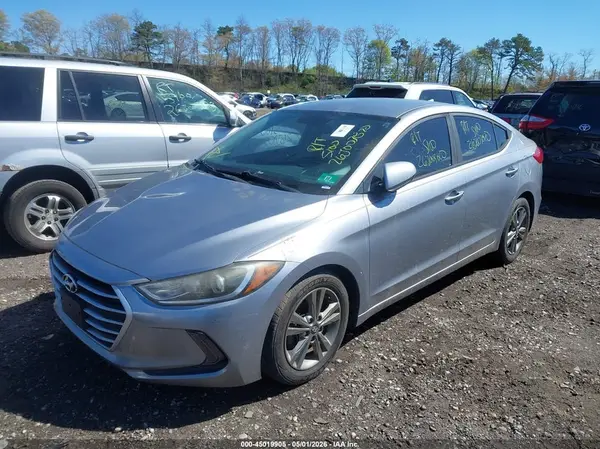 5NPD84LF8HH088585 2017 HYUNDAI ELANTRA - Image 2