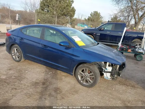 5NPD84LF8HH089493 2017 HYUNDAI ELANTRA - Image 1
