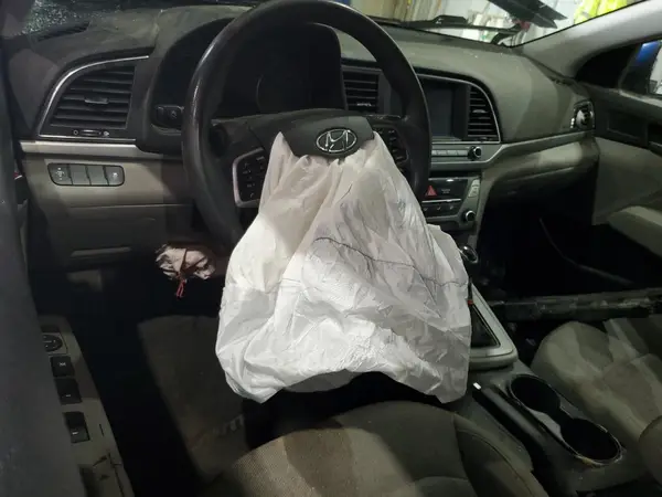 5NPD84LF8HH091101 2017 HYUNDAI ELANTRA - Image 8