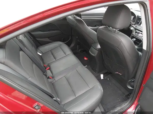 5NPD84LF8HH091213 2017 HYUNDAI ELANTRA - Image 8