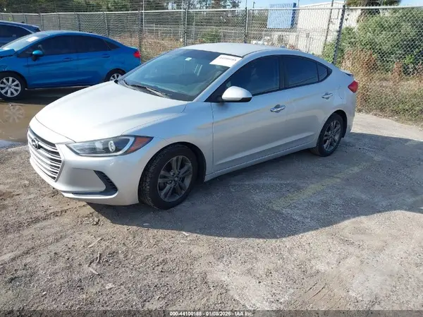 5NPD84LF8HH097478 2017 HYUNDAI ELANTRA - Image 2