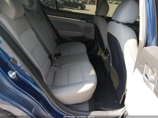 5NPD84LF8HH097951 2017 HYUNDAI ELANTRA - Image 8