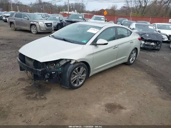 5NPD84LF8HH098890 2017 HYUNDAI ELANTRA - Image 2
