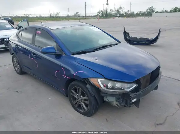 5NPD84LF8HH102341 2017 HYUNDAI ELANTRA - Image 1