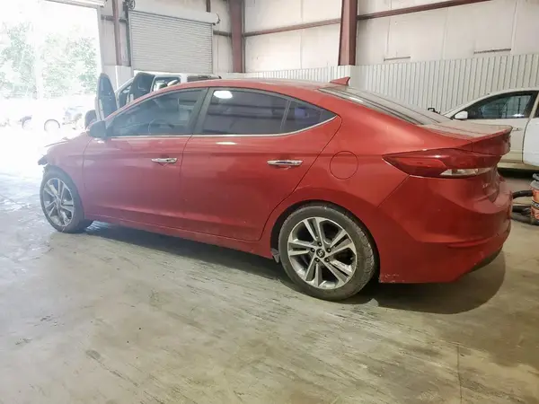 5NPD84LF8HH105000 2017 HYUNDAI ELANTRA - Image 2
