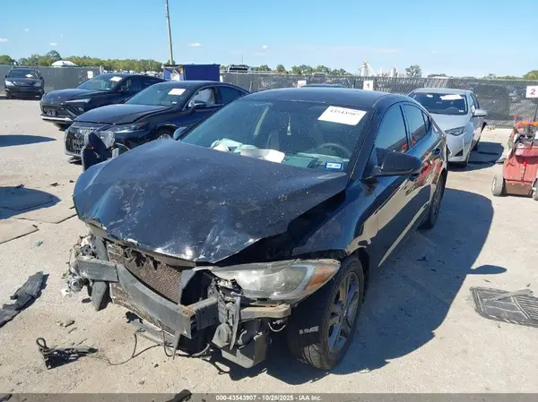 5NPD84LF8HH107412 2017 HYUNDAI ELANTRA - Image 2