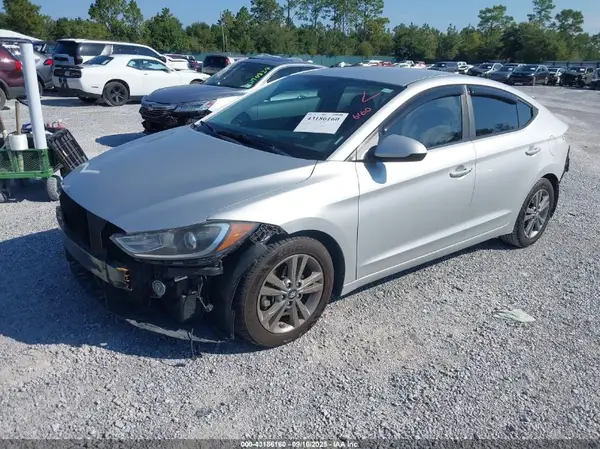 5NPD84LF8HH108141 2017 HYUNDAI ELANTRA - Image 2