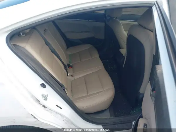 5NPD84LF8HH108222 2017 HYUNDAI ELANTRA - Image 8