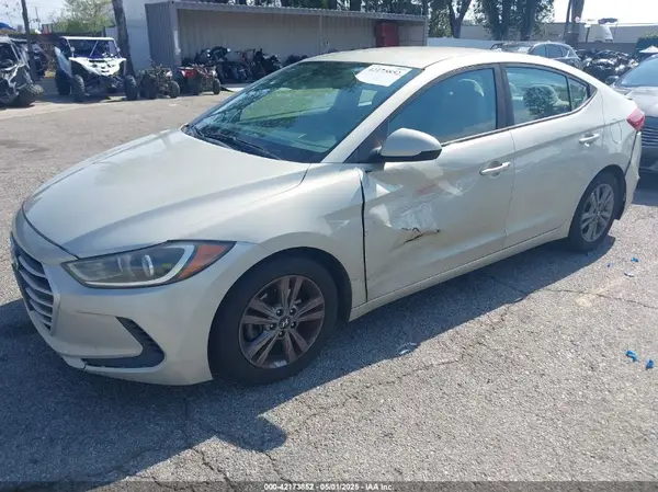 5NPD84LF8HH119270 2017 HYUNDAI ELANTRA - Image 2