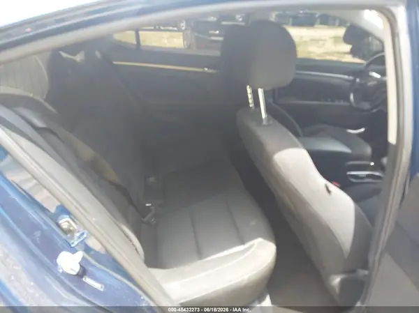 5NPD84LF8HH120435 2017 HYUNDAI ELANTRA - Image 8