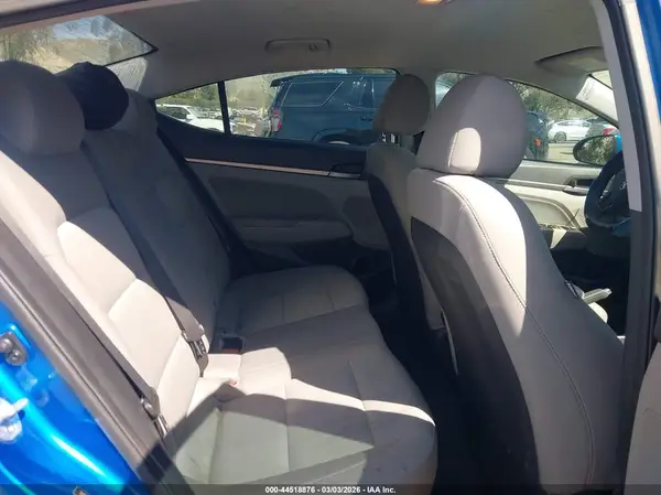5NPD84LF8HH121990 2017 HYUNDAI ELANTRA - Image 8
