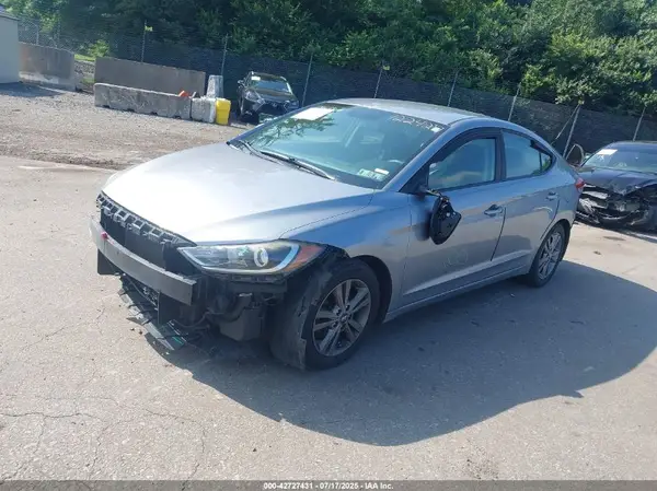 5NPD84LF8HH122427 2017 HYUNDAI ELANTRA - Image 2