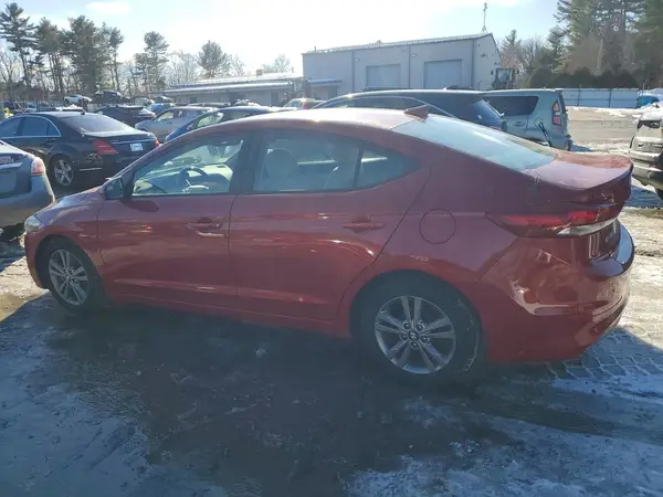 5NPD84LF8HH124467 2017 HYUNDAI ELANTRA - Image 2