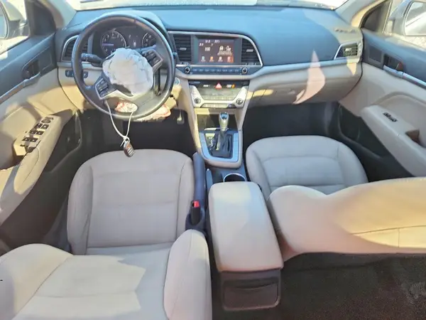 5NPD84LF8HH127966 2017 HYUNDAI ELANTRA - Image 8