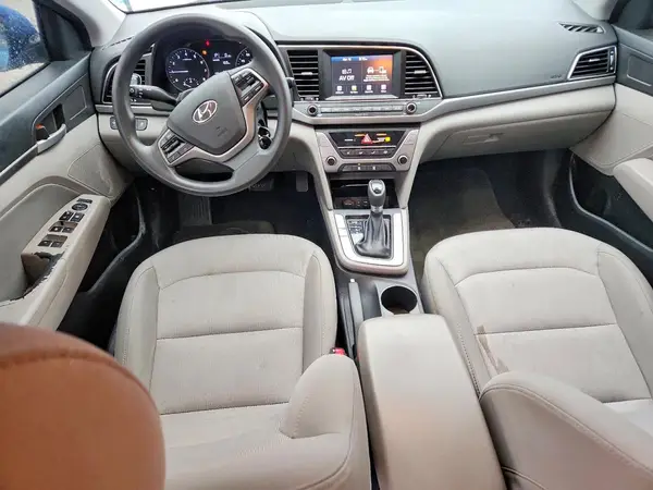 5NPD84LF8HH129636 2017 HYUNDAI ELANTRA - Image 8