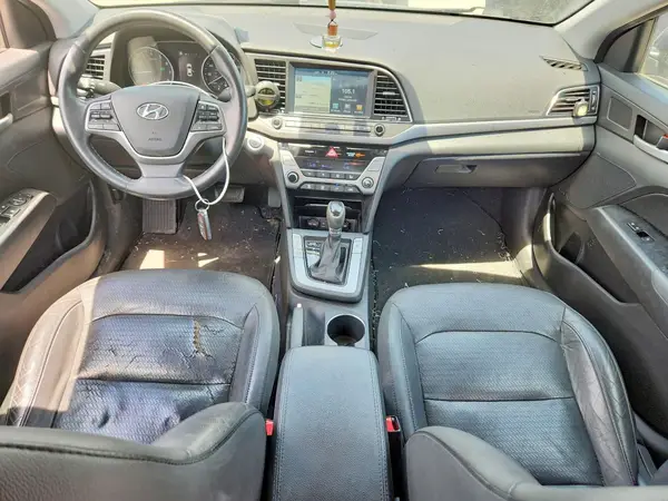 5NPD84LF8HH130205 2017 HYUNDAI ELANTRA - Image 8