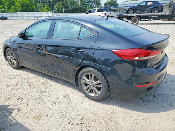 5NPD84LF8HH130592 2017 HYUNDAI ELANTRA - Image 2