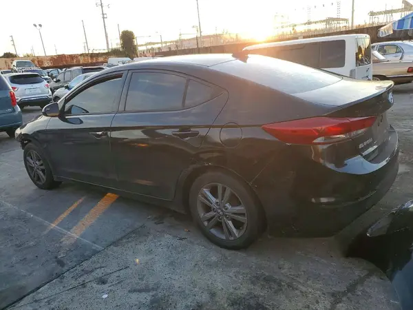 5NPD84LF8HH134304 2017 HYUNDAI ELANTRA - Image 2