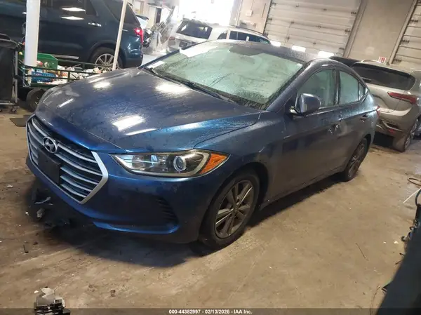 5NPD84LF8HH134674 2017 HYUNDAI ELANTRA - Image 2
