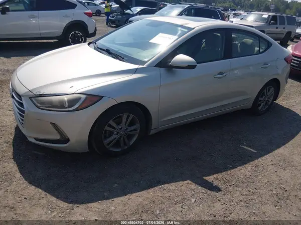 5NPD84LF8HH138109 2017 HYUNDAI ELANTRA - Image 2