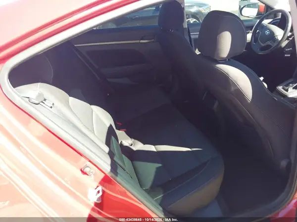 5NPD84LF8HH140281 2017 HYUNDAI ELANTRA - Image 8