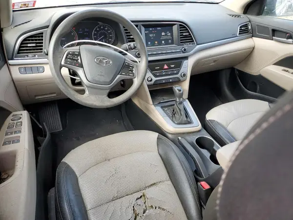5NPD84LF8HH142967 2017 HYUNDAI ELANTRA - Image 8