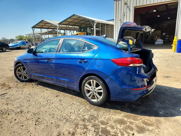 5NPD84LF8HH143164 2017 HYUNDAI ELANTRA - Image 2