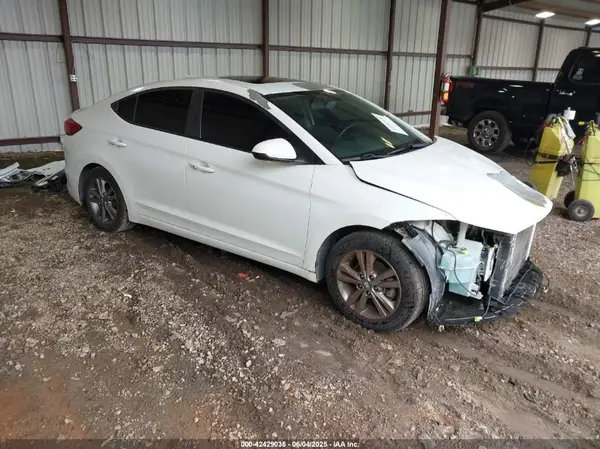 5NPD84LF8HH144363 2017 HYUNDAI ELANTRA - Image 1