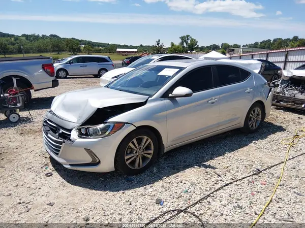 5NPD84LF8HH155251 2017 HYUNDAI ELANTRA - Image 2