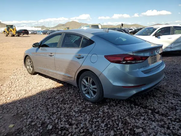 5NPD84LF8HH156089 2017 HYUNDAI ELANTRA - Image 2