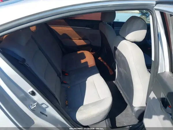 5NPD84LF8HH156531 2017 HYUNDAI ELANTRA - Image 8