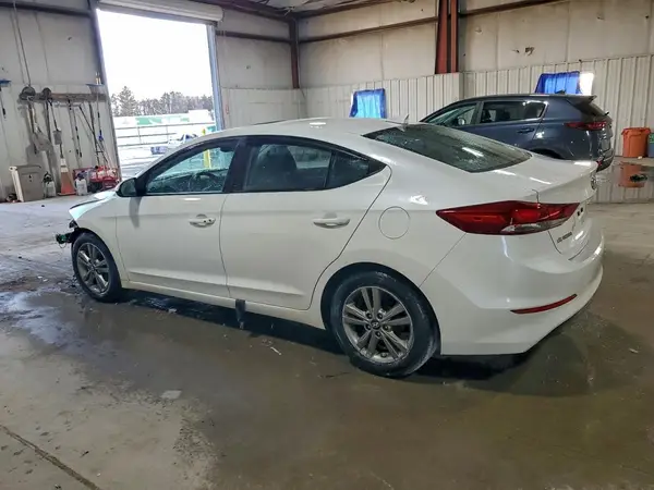 5NPD84LF8HH156724 2017 HYUNDAI ELANTRA - Image 2