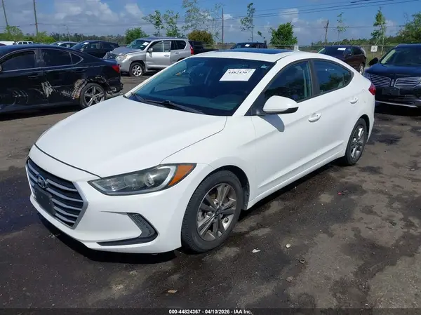 5NPD84LF8HH159381 2017 HYUNDAI ELANTRA - Image 2