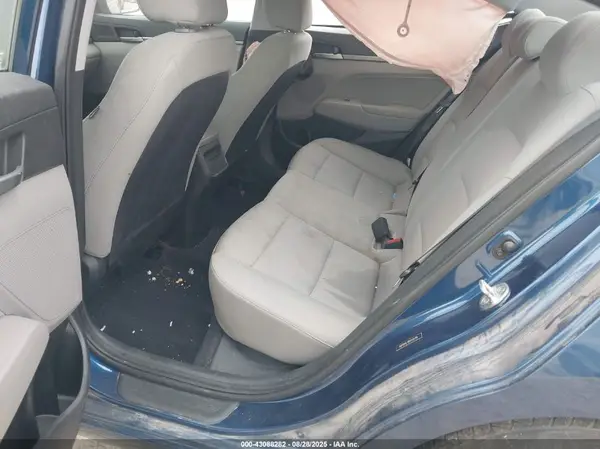 5NPD84LF8HH160319 2017 HYUNDAI ELANTRA - Image 8