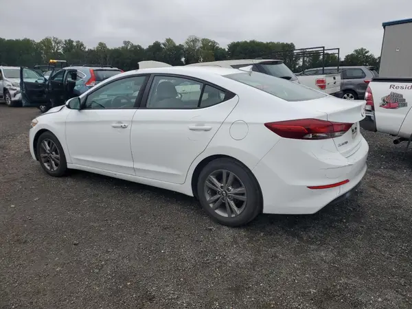 5NPD84LF8HH163351 2017 HYUNDAI ELANTRA - Image 2