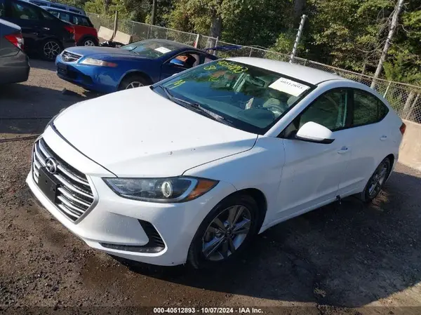 5NPD84LF8HH166914 2017 HYUNDAI ELANTRA - Image 2