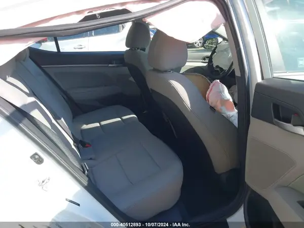 5NPD84LF8HH166914 2017 HYUNDAI ELANTRA - Image 8