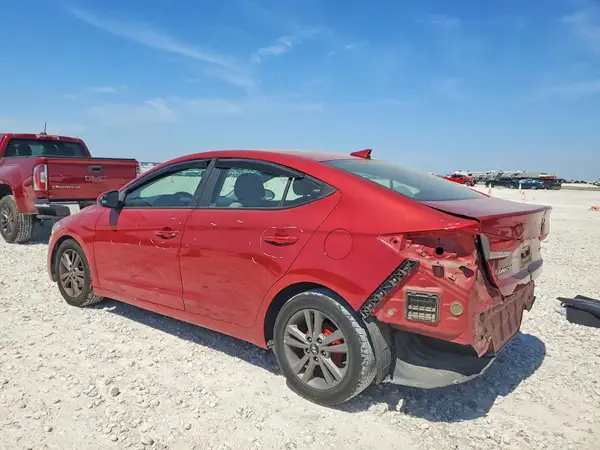 5NPD84LF8HH167822 2017 HYUNDAI ELANTRA - Image 2