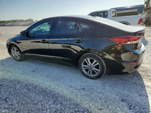 5NPD84LF8HH168226 2017 HYUNDAI ELANTRA - Image 2