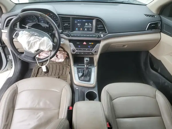 5NPD84LF8HH169568 2017 HYUNDAI ELANTRA - Image 8