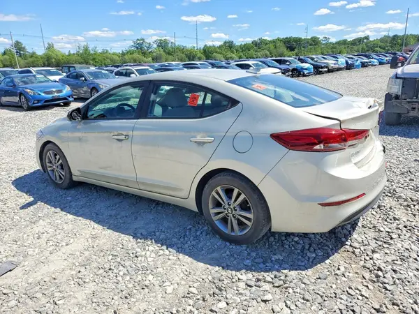 5NPD84LF8HH175032 2017 HYUNDAI ELANTRA - Image 2